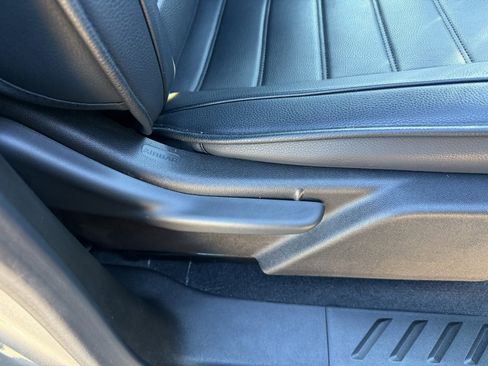 Used 2024 Chevrolet Colorado Trail Boss w/ Technology Package image 33