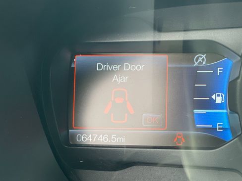 Used 2019 Ford Ranger Lariat w/ Equipment Group 501A Mid image 29