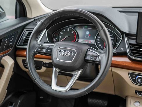 Used 2021 Audi Q5 2.0T Premium w/ Convenience Package AWD/4WD image 18