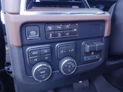 New 2026 Chevrolet Tahoe High Country w/ LPO, Get Active Package image 38