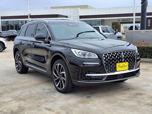 Certified 2024 Lincoln Corsair Reserve image 6