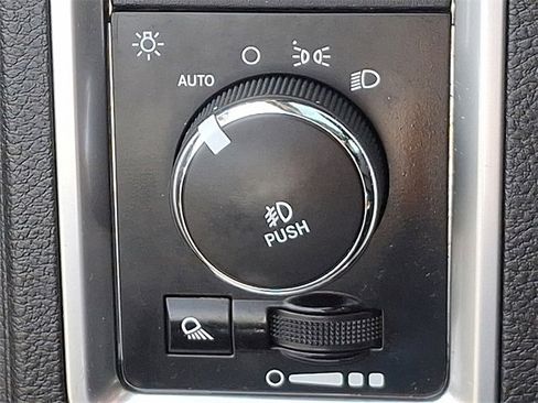 Used 2017 RAM 1500 Big Horn image 23