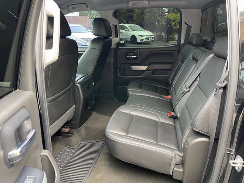 Used 2018 Chevrolet Silverado 1500 LTZ Z71 w/ LTZ Plus Package image 13