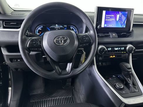 Used 2025 Toyota RAV4 LE AWD/4WD image 21