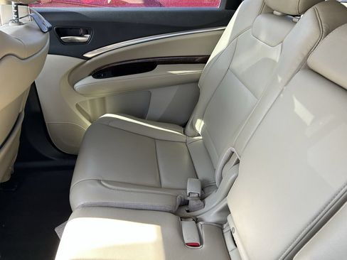 Used 2018 Acura MDX FWD image 10