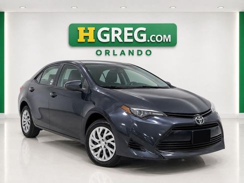 Used 2016 Toyota Corolla LE FWD image 7