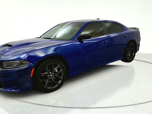 Used 2022 Dodge Charger R/T w/ Blacktop Package RWD image 3