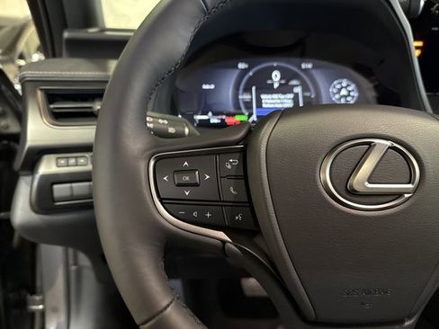 Certified 2026 Lexus UX 300h AWD w/ Accessory Package (P1) image 15