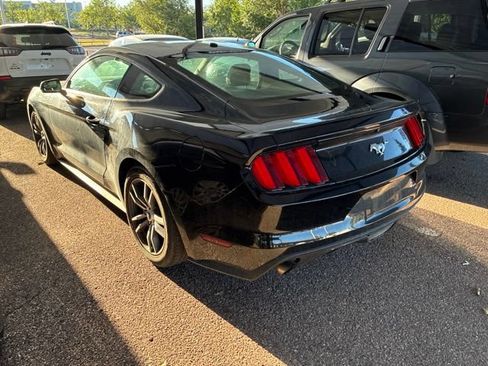 Used 2017 Ford Mustang Premium RWD image 3