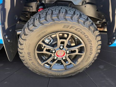 Used 2019 Toyota Tundra TRD Pro AWD/4WD image 32