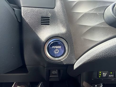 Used 2019 Lexus ES 300h w/ Premium Package FWD image 19