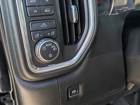 Used 2020 Chevrolet Silverado 1500 LT image 15