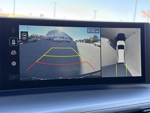 New 2026 Hyundai Ioniq 9 SEL image 11