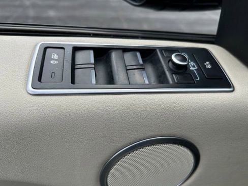 Used 2016 Land Rover Range Rover Long Wheelbase Supercharged image 19