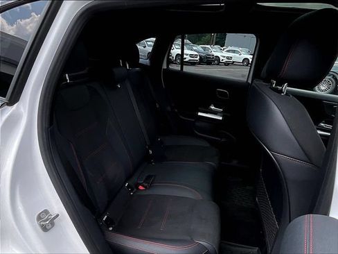 Certified 2024 Mercedes-Benz GLA 250 4MATIC image 27
