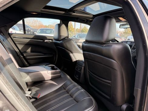 Used 2023 Chrysler 300 S image 19