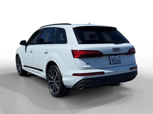 Used 2025 Audi Q7 2.0T Premium Plus w/ Premium Plus Package AWD/4WD image 3