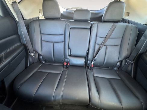 Used 2023 Nissan Murano SV image 13