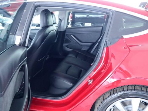 Used 2018 Tesla Model 3 Long Range RWD image 27