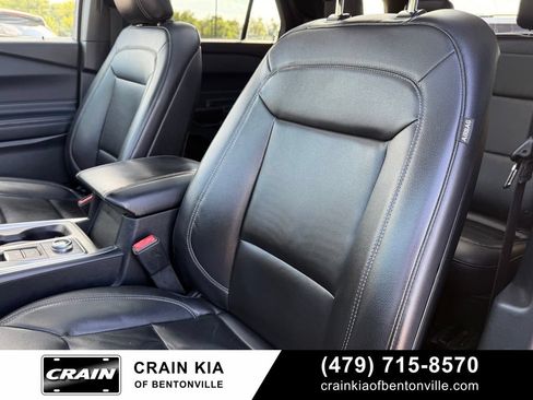 Used 2020 Ford Explorer XLT w/ Equipment Group 202A AWD/4WD image 23