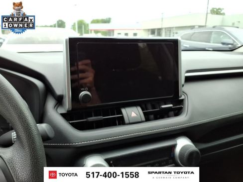 Used 2024 Toyota RAV4 LE FWD image 18