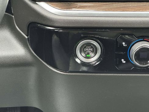 Certified 2023 Chevrolet Silverado 1500 LT AWD/4WD image 13