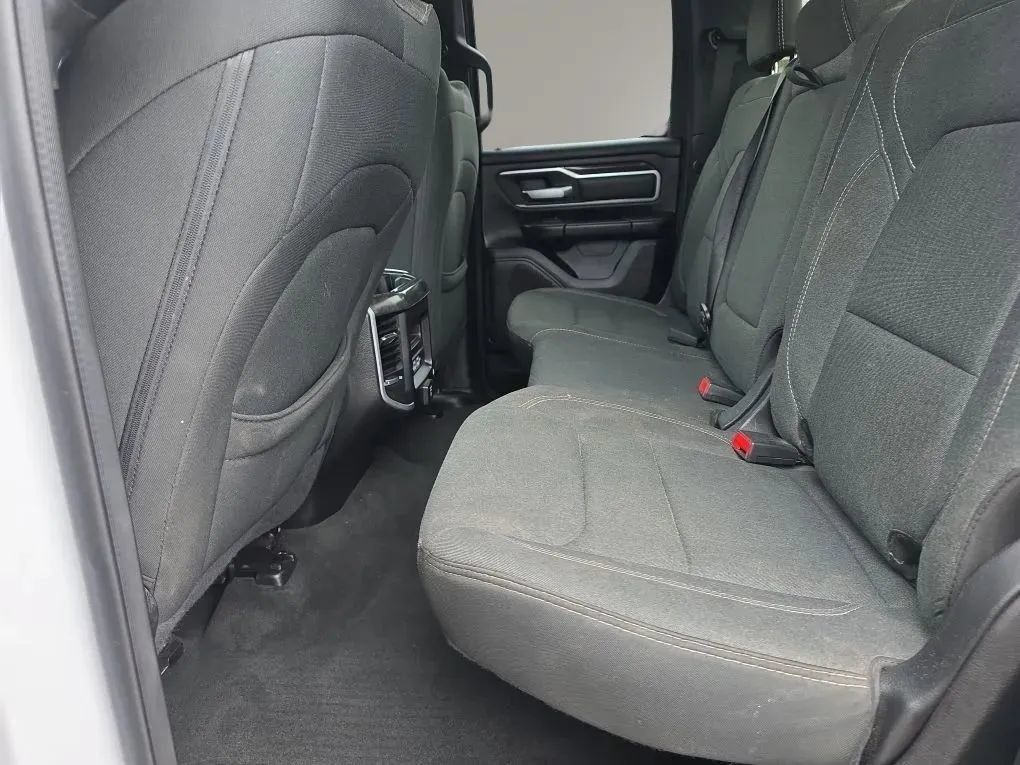 Used 2020 RAM 1500 Big Horn AWD/4WD image 10