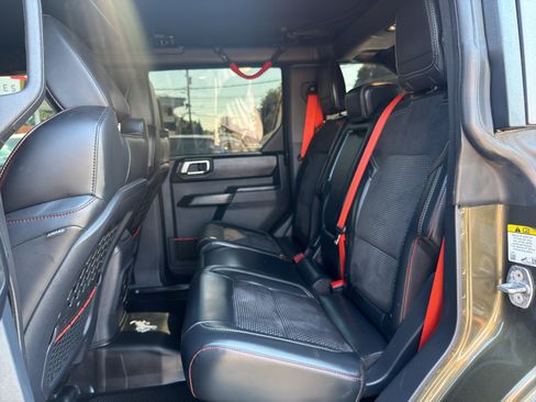 Used 2024 Ford Bronco Raptor w/ Interior Carbon Fiber Pack 6 AWD/4WD image 16