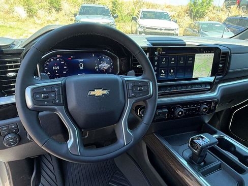 New 2026 Chevrolet Silverado 1500 LT AWD/4WD image 19