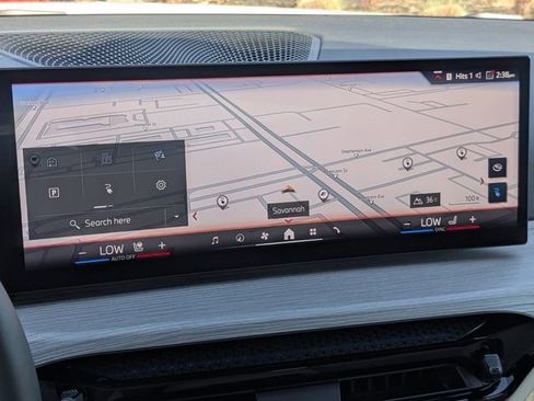 Used 2025 BMW i4 eDrive40 w/ Premium Package image 23