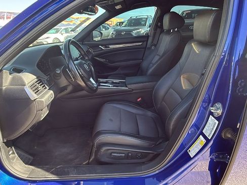 Used 2021 Honda Accord Sport image 11