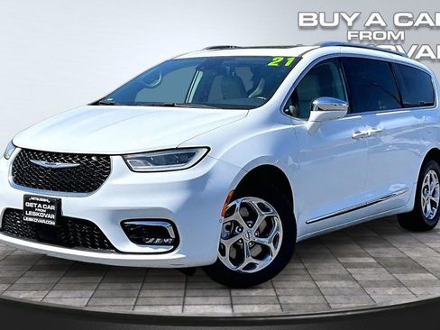 Used 2021 Chrysler Pacifica Limited w/ Premium & Safety Sphere Group AWD/4WD image 12