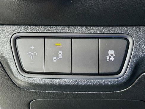 Used 2023 Kia Forte GT w/ GT2 Package image 21