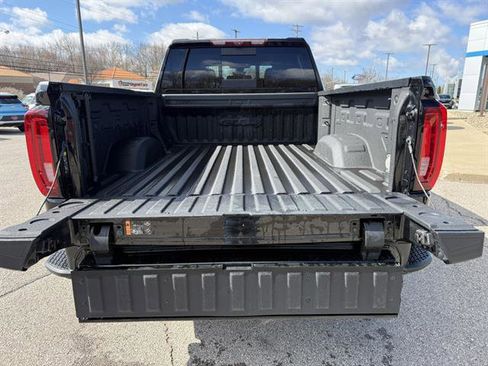 Certified 2022 GMC Sierra 2500 AT4 w/ AT4 Preferred Package image 27