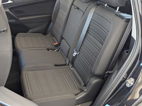 Used 2023 Volkswagen Tiguan S image 17