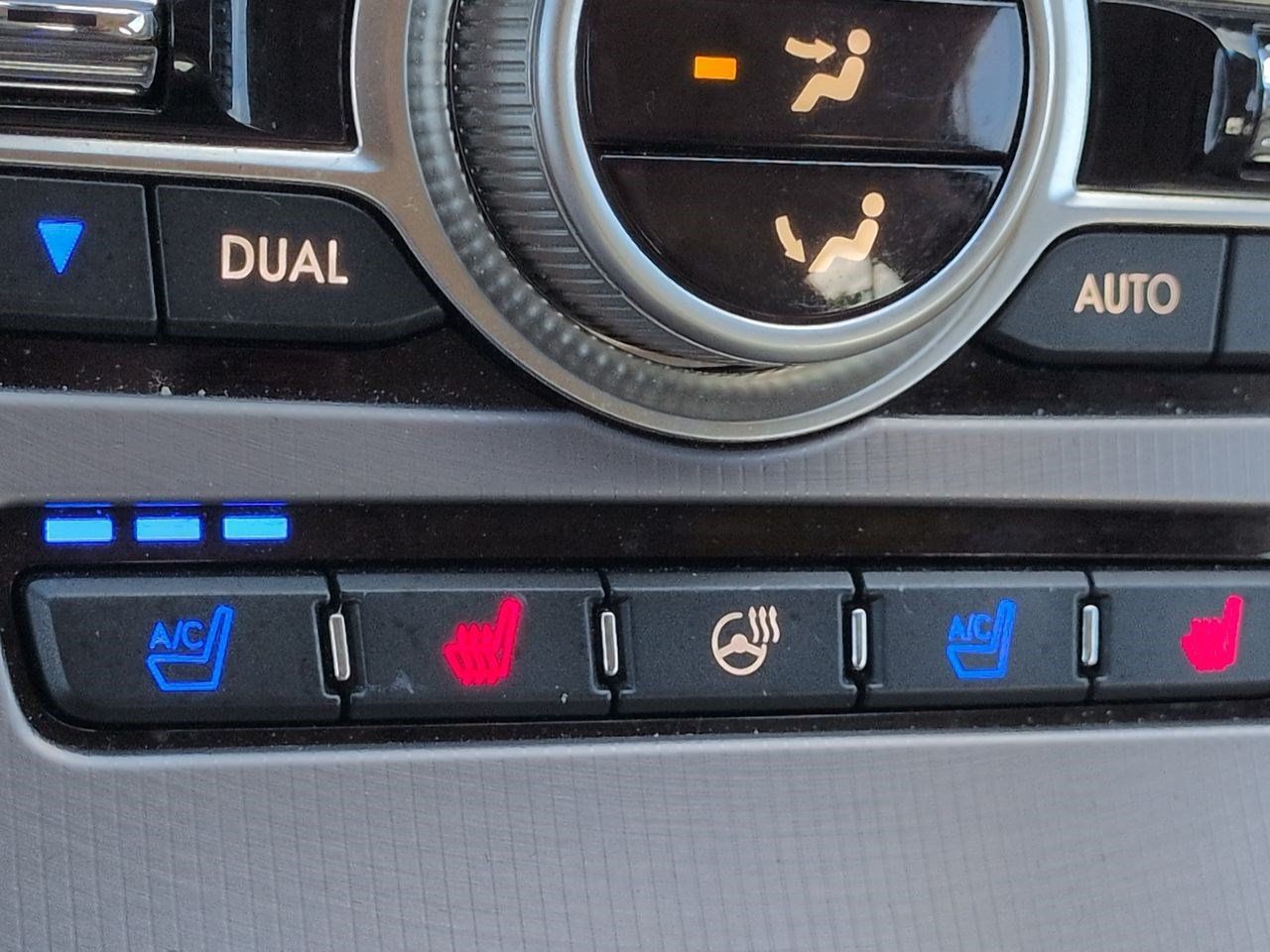 Certified 2019 Lincoln MKZ Reserve FWD image 23