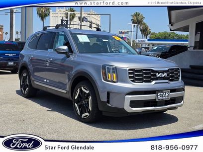 Used 2024 Kia Telluride S w/ S Sunroof Package