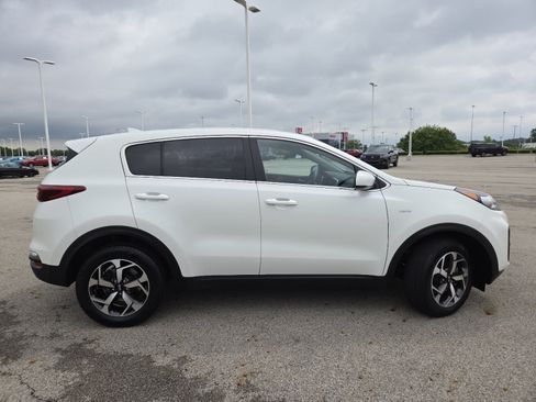 Used 2022 Kia Sportage LX AWD/4WD image 18