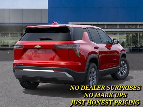 New 2026 Chevrolet Equinox LT w/ Safety and Technology Package FWD image 4