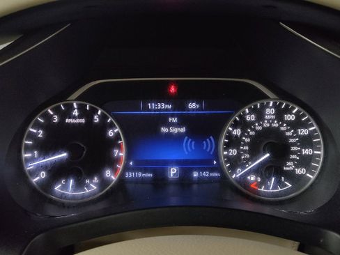 Used 2017 Nissan Murano SV image 23