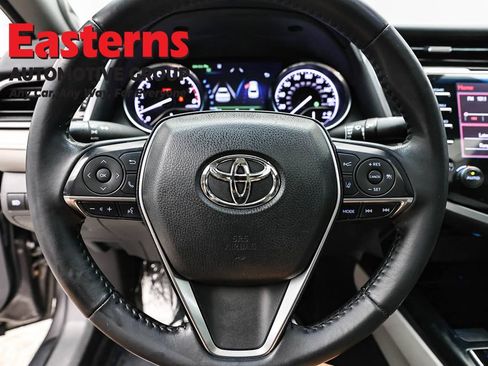 Used 2018 Toyota Camry XLE w/ Driver Assist Package FWD image 10