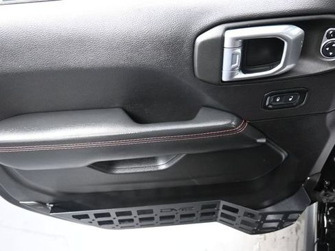 Used 2022 Jeep Wrangler Unlimited Rubicon w/ Steel Bumper Group AWD/4WD image 13