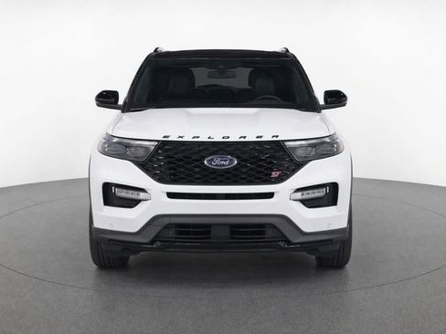 Used 2023 Ford Explorer ST w/ Equipment Group 401A AWD/4WD image 5