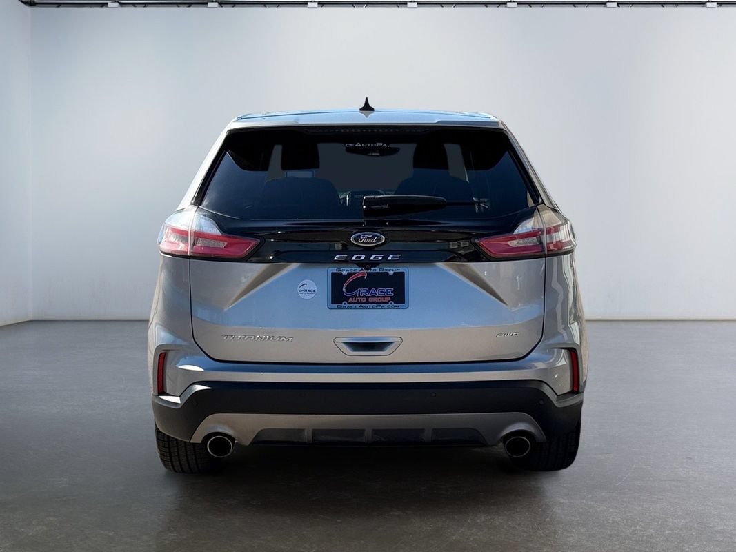 Used 2022 Ford Edge Titanium AWD/4WD image 6