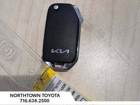 Used 2023 Kia Forte LXS FWD image 27