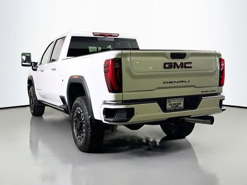 New 2025 GMC Sierra 3500 Denali w/ Denali Reserve Package image 5