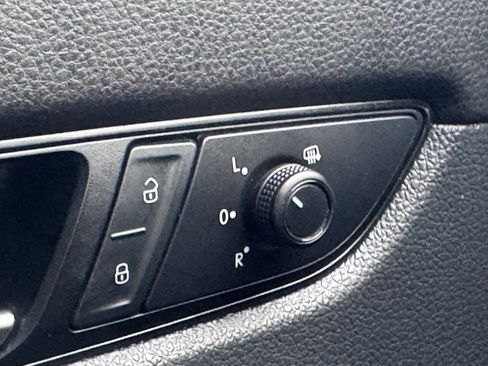 Used 2020 Volkswagen Passat 2.0T S image 26