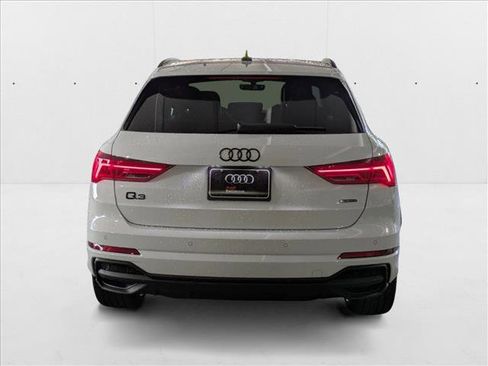 New 2025 Audi Q3 2.0T Premium image 7