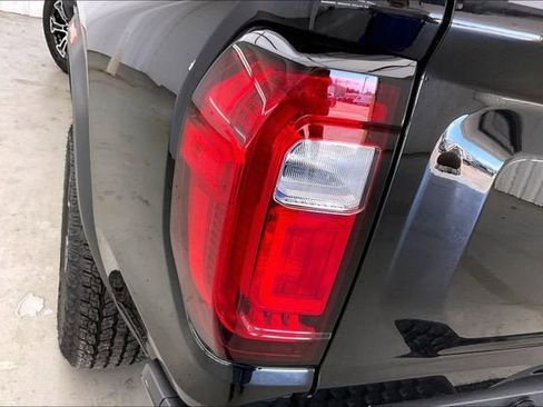 New 2025 GMC Canyon AT4 w/ Off-Road Front Bumper Package AWD/4WD image 16