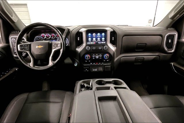 Used 2023 Chevrolet Silverado 3500 LT w/ Convenience Package AWD/4WD image 19